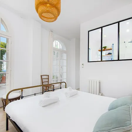 Garavan, Paradis Face A La בית נופש *