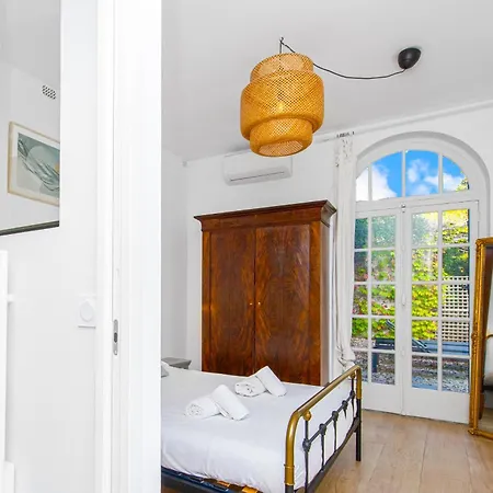 בית נופש Garavan, Paradis Face A La *