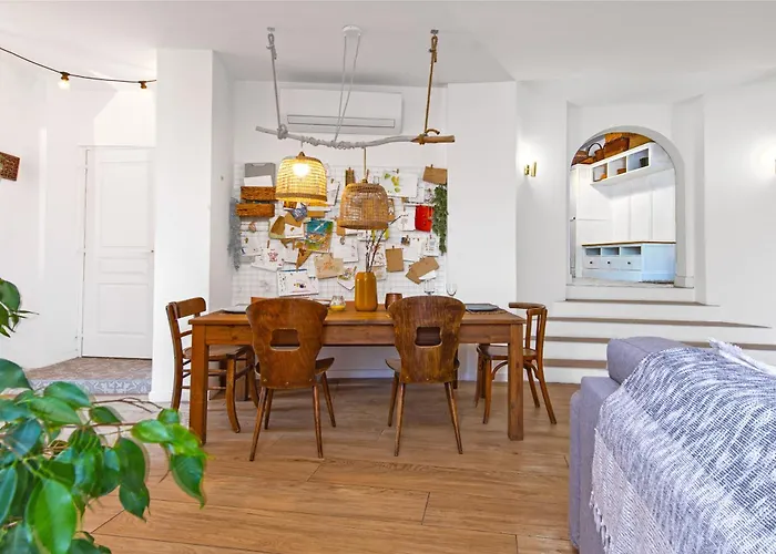 Prázdninový dům Garavan, Paradis Face A La Menton